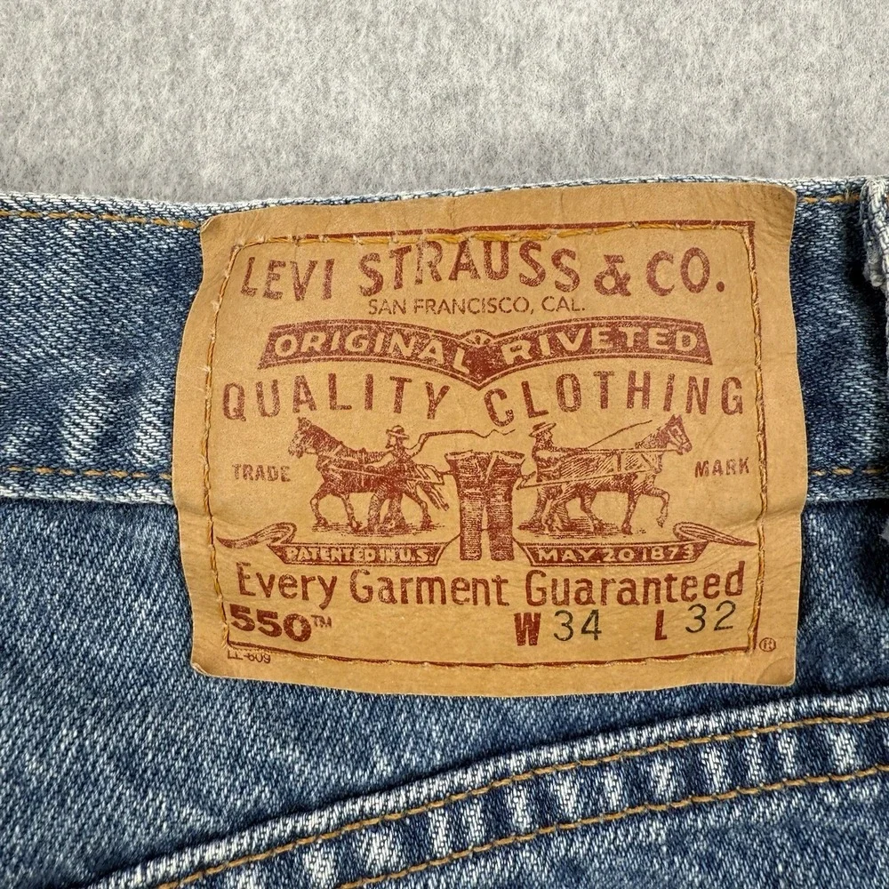 Vintage Levis‎ Jeans Mens 34x32 (Fits 34x30) Blue 550 Tapered Y2K Made In USA